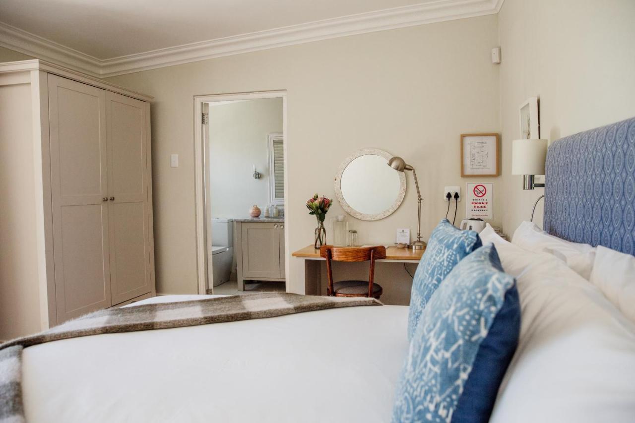 Cornerstone Manor Bed & Breakfast Grahamstown Dış mekan fotoğraf