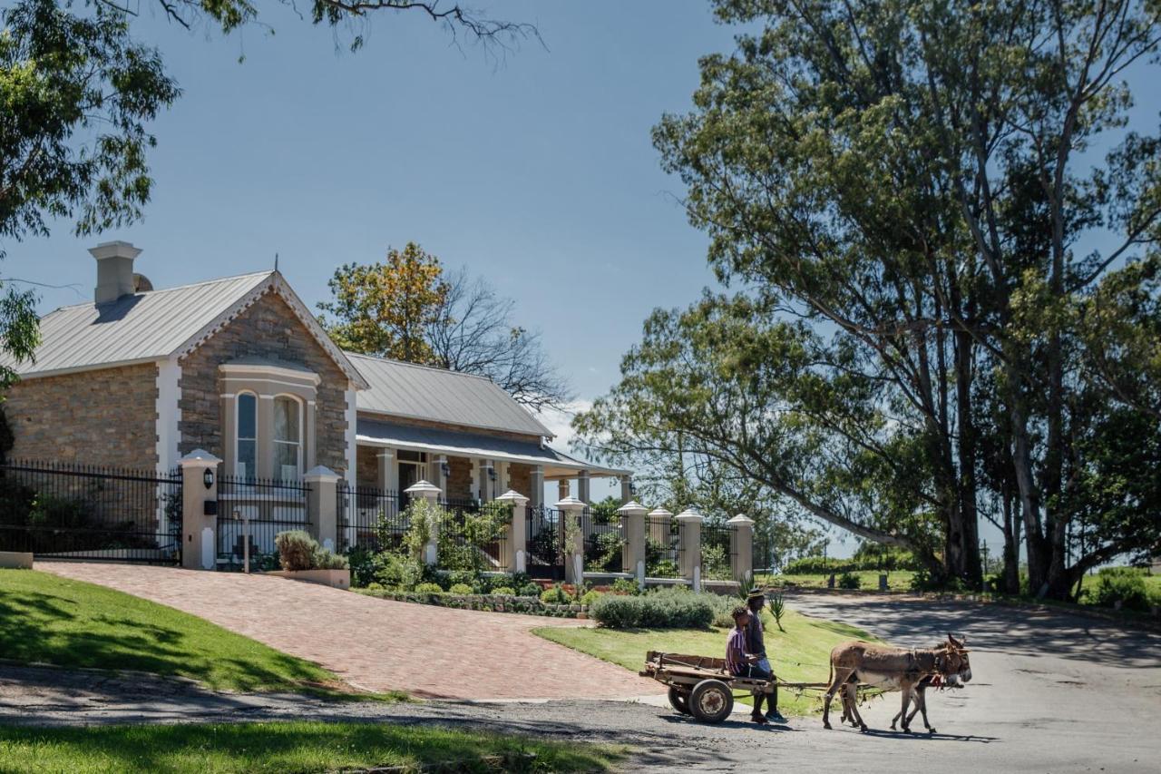 Cornerstone Manor Bed & Breakfast Grahamstown Dış mekan fotoğraf