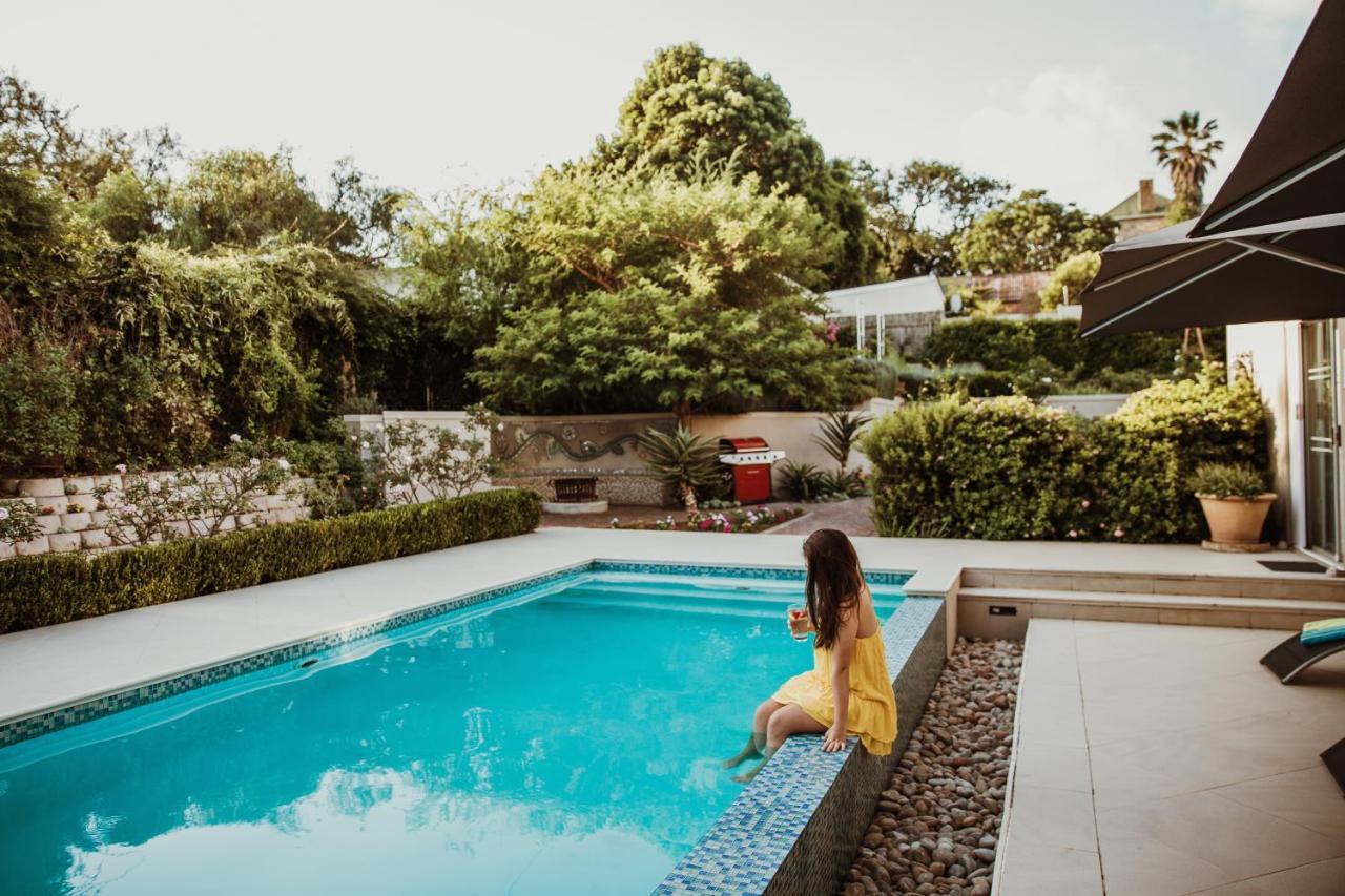 Cornerstone Manor Bed & Breakfast Grahamstown Dış mekan fotoğraf